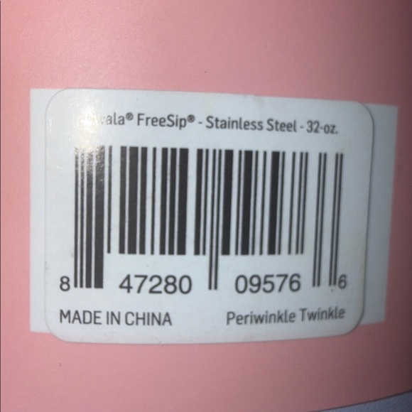 Owala FreeSip Stainless Steel Water Bottle
Periwinkle Twinkle
32 oz
New with Tag - Picture 9 of 9